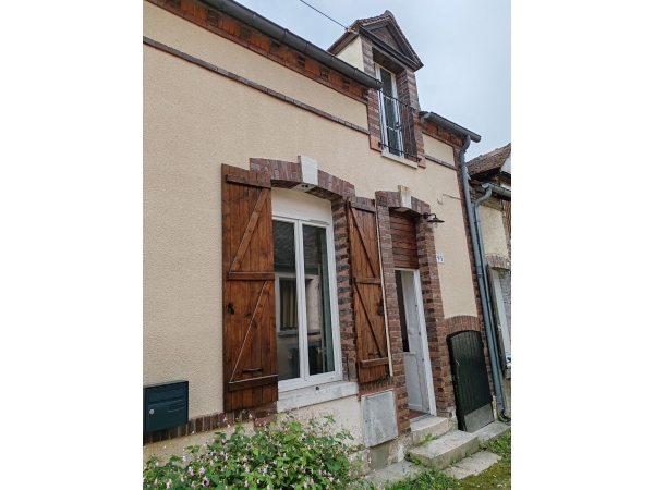 MAISON DE VILLE MONTARGIS