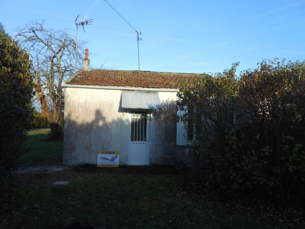 MAISONNETTE MONTCRESSON avec terrain