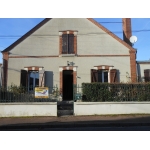 MAISON DE VILLE DISTRICT 5 CHAMBRES