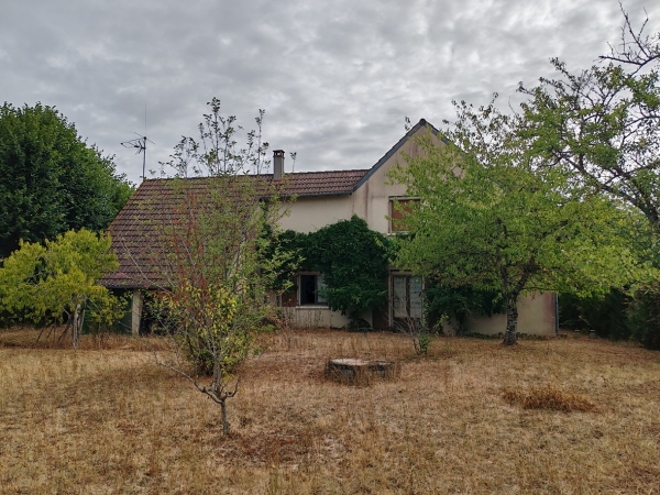 MAISON FAMILIALE 10 MINS SUD Montargis
