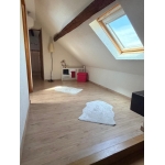 FERMETTE BORD DE RIVIERE